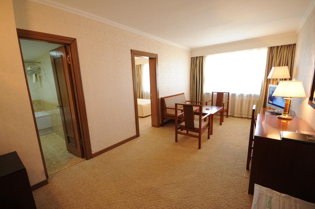 Flower Hotel Ulan Bator Rom bilde